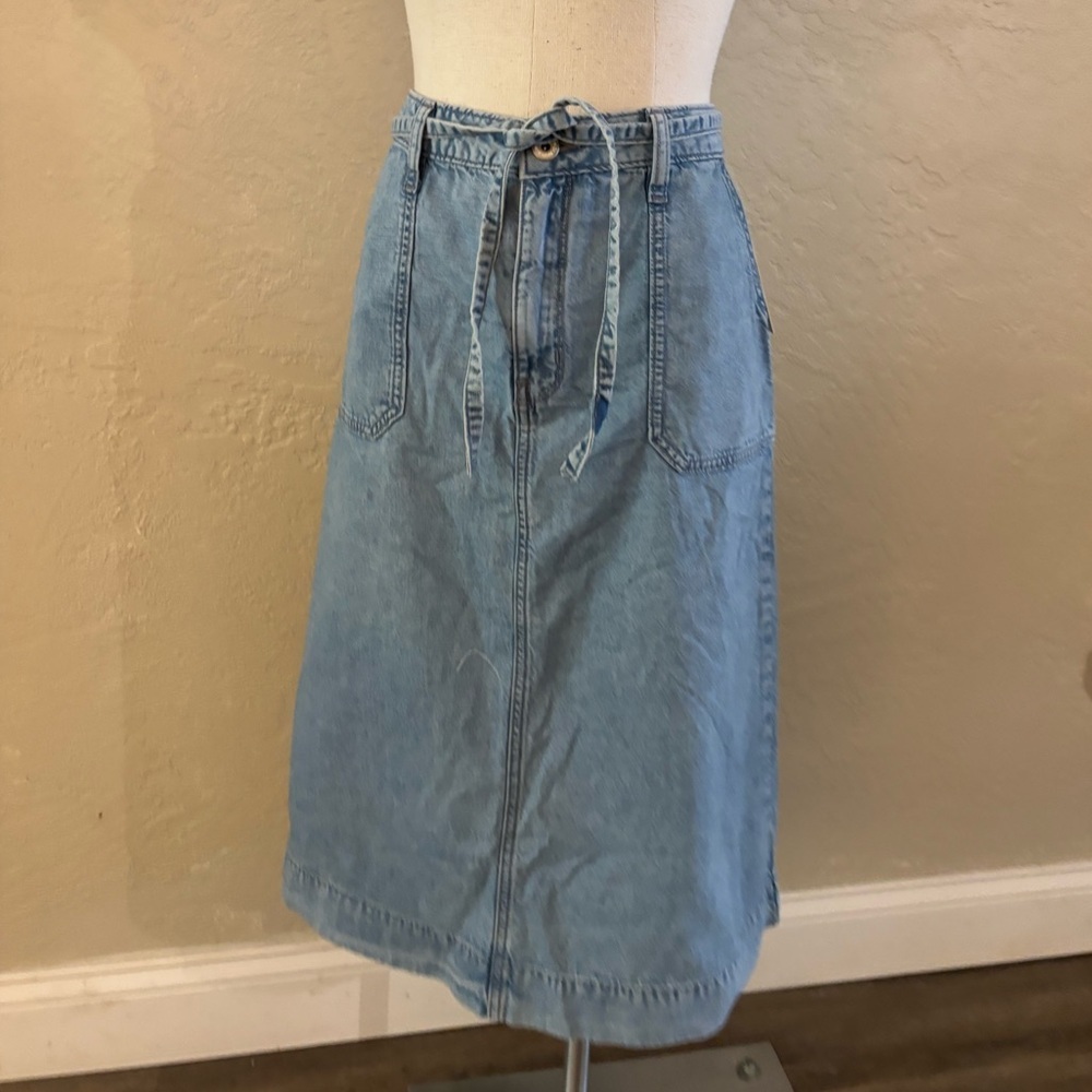 St John’s Bay Light Blue Denim Tie-Waist Midi Skirt Sz 4